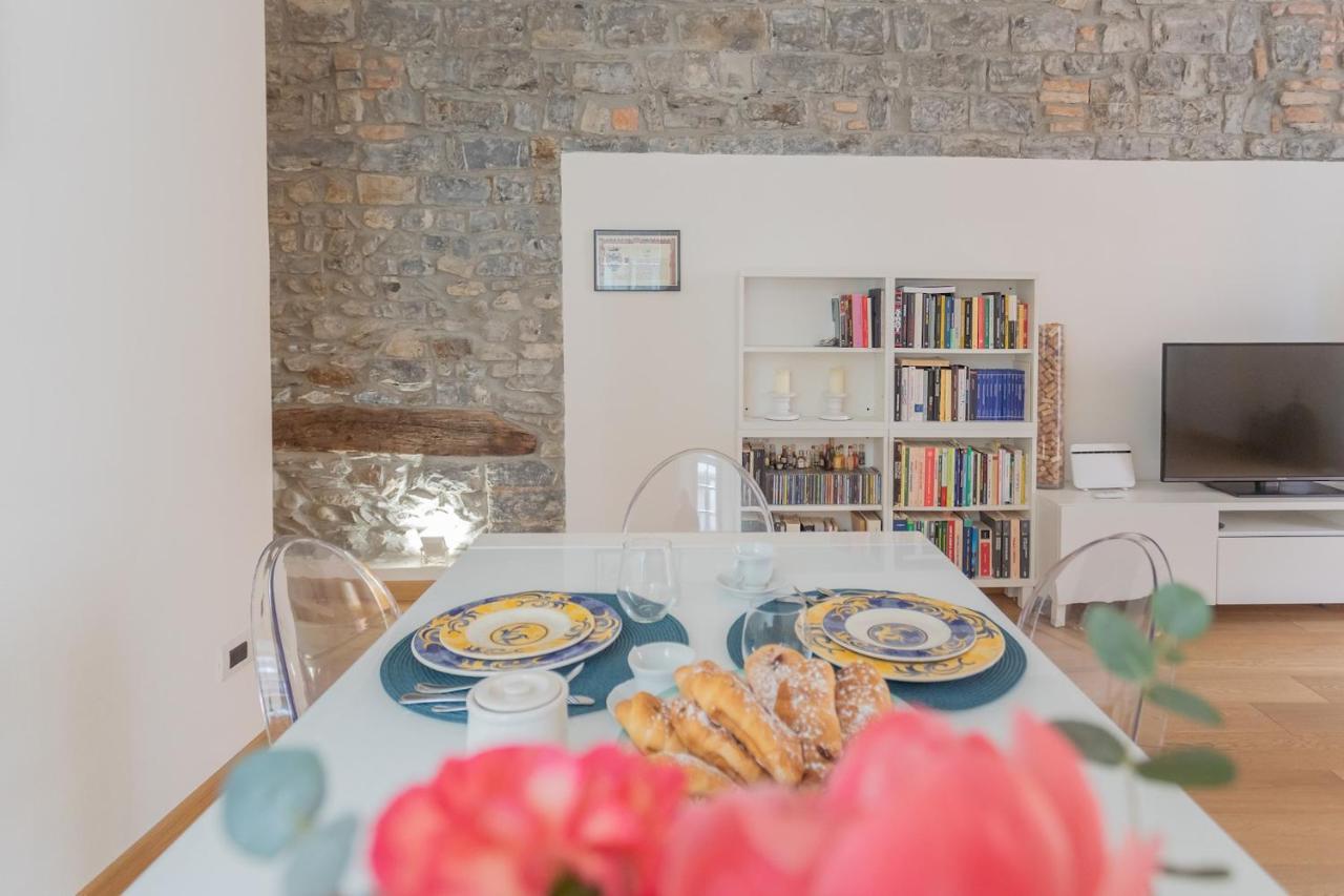 Wine Not Apartment In Como City Centre Екстериор снимка