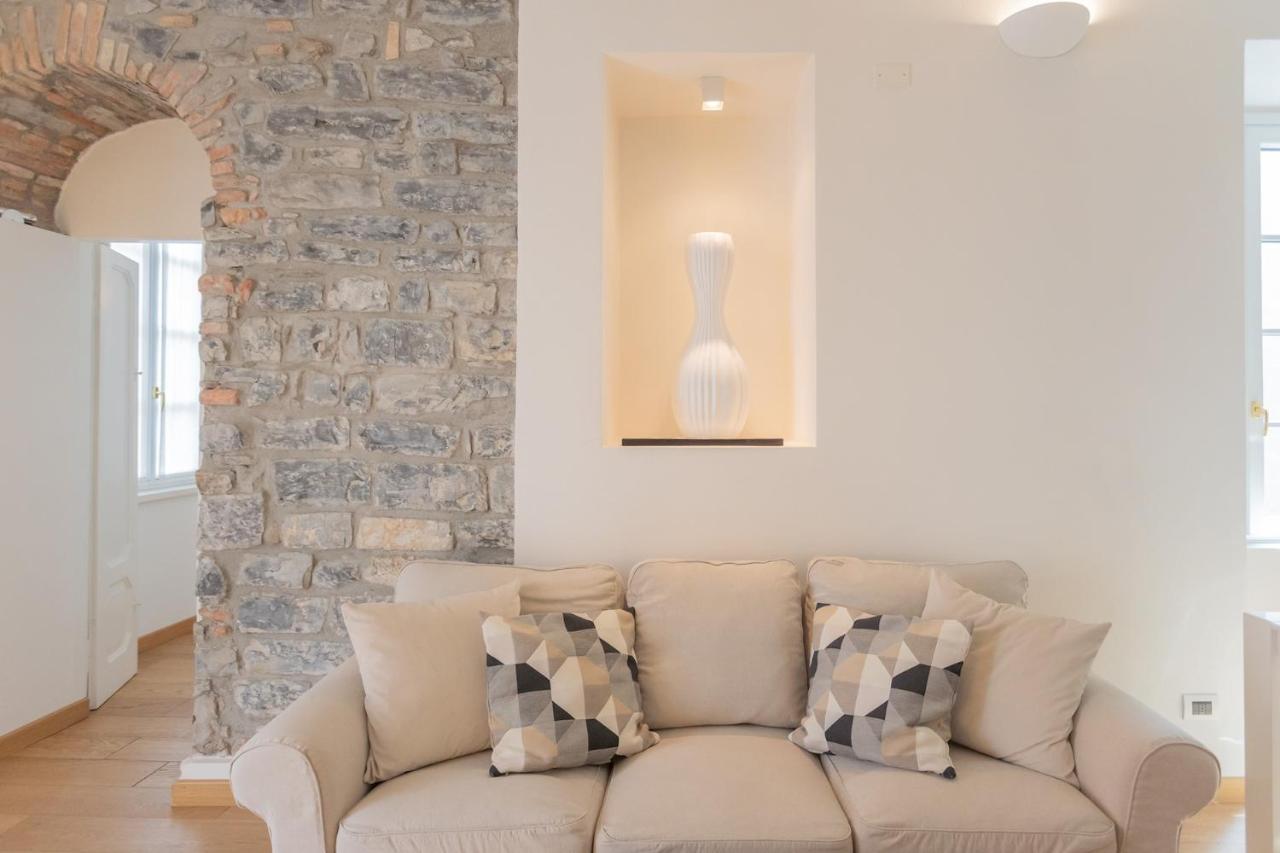 Wine Not Apartment In Como City Centre Екстериор снимка